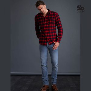 Straight Jeans